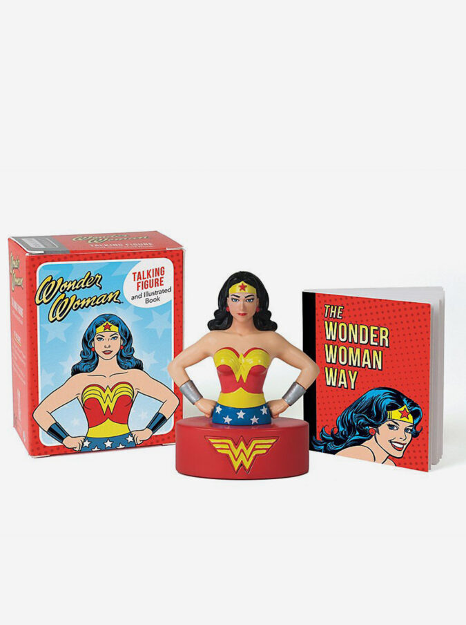 WONDER WOMAN TALKING BUST