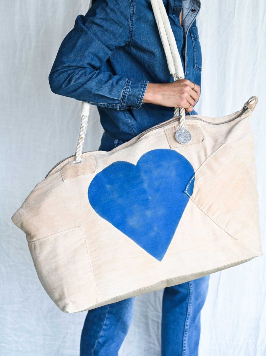 big-bag-blue-heart