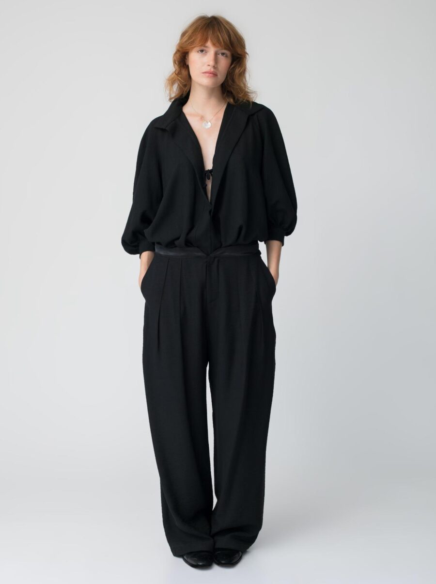 camea-black