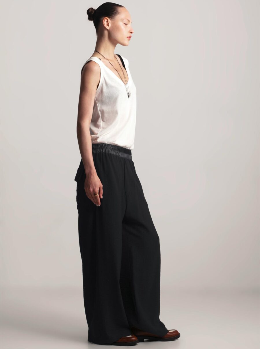 mona-pants-black-2
