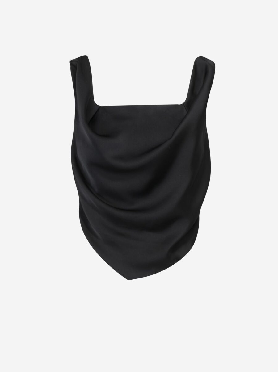 black-tanktop