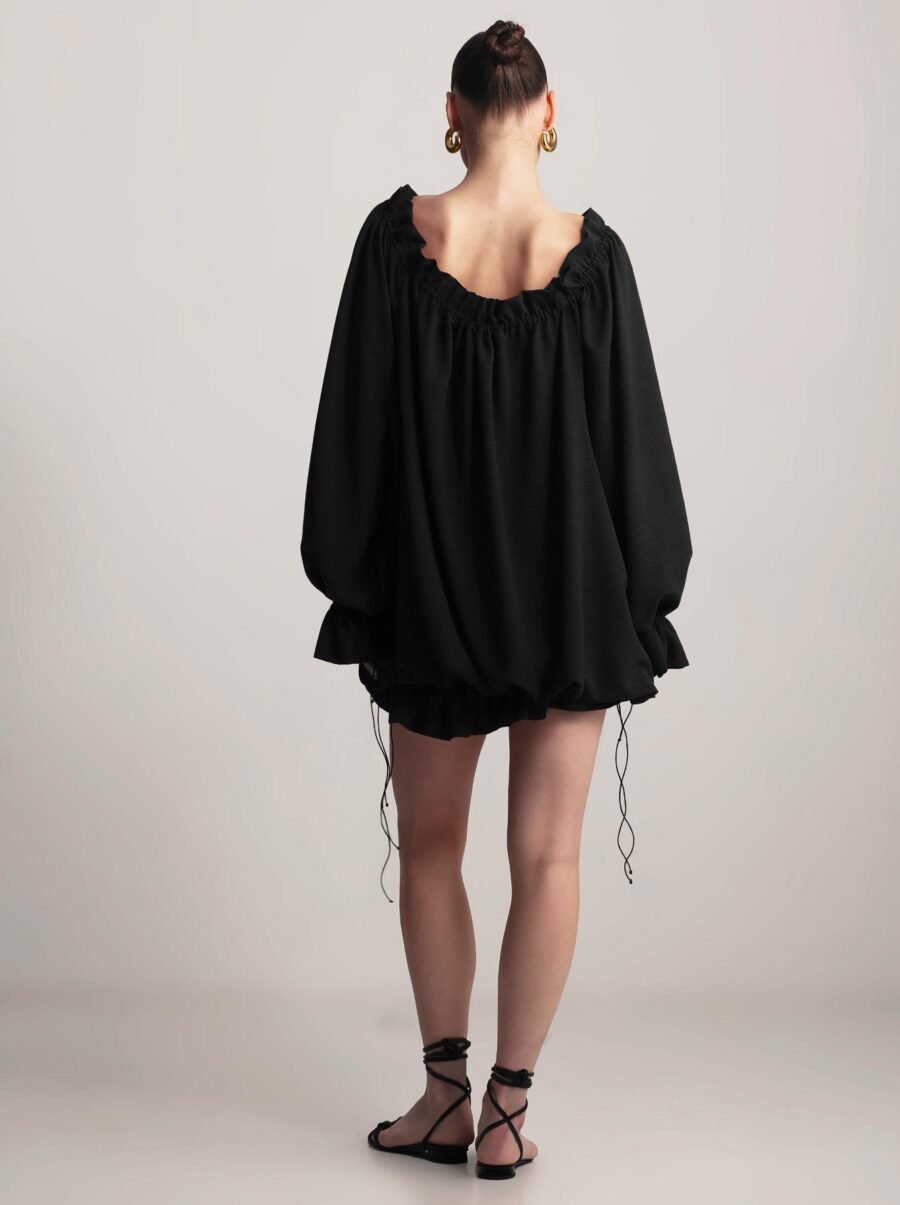 chloe-black-4