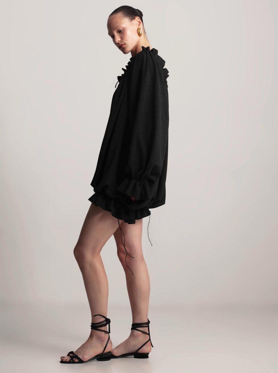 chloe-black-5