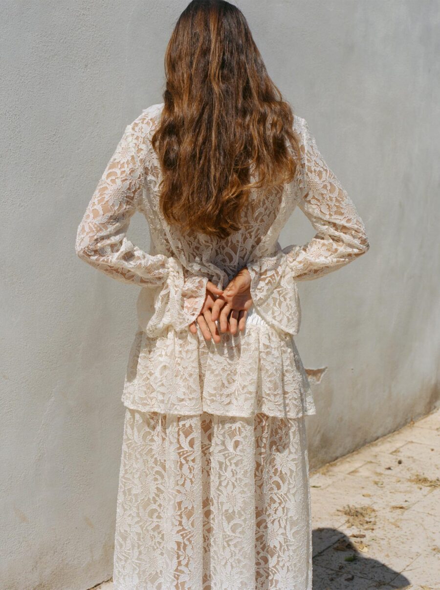 buttoned-lace-white-4